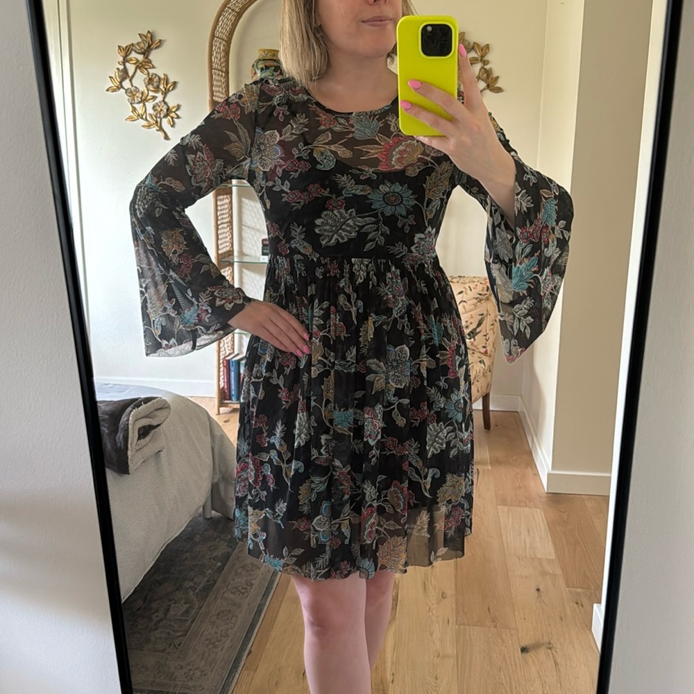 Flutter/ Bell Sleeve Floral Sheer Dress